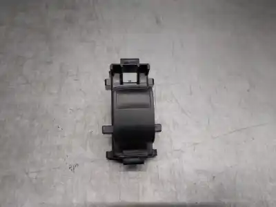 Автозапчасти б/у управление задними правыми стеклами за toyota yaris (_p13_) 1.5 hybrid (nhp130_) ссылки oem iam 848100d030