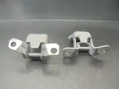 Pezzo di ricambio per auto di seconda mano cerniera per mazda 3 berlina (bp) evolution riferimenti oem iam 4860864  