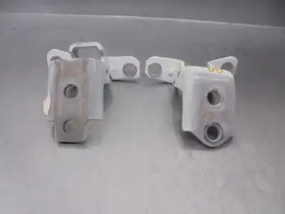 Pezzo di ricambio per auto di seconda mano cerniera per mazda 3 berlina (bp) evolution riferimenti oem iam 4860871  