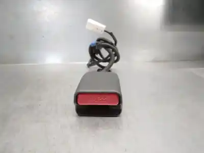 Автозапчасти б/у крюк для пояса за toyota yaris (_p13_) 1.5 hybrid (nhp130_) ссылки oem iam 732300d330c0