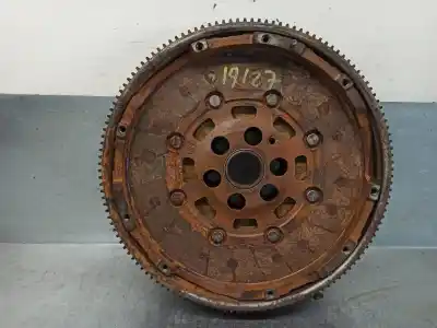 Pezzo di ricambio per auto di seconda mano volano del motore per audi a3 (8p) 1.9 tdi ambiente riferimenti oem iam 03g105266bm