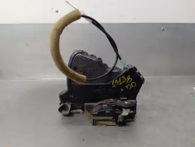 Peça sobressalente para automóvel em segunda mão fechadura da porta dianteira direita por toyota corolla (_e12_) 2.0 d-4d (cde120r_ cde120l_) referências oem iam 6903002162