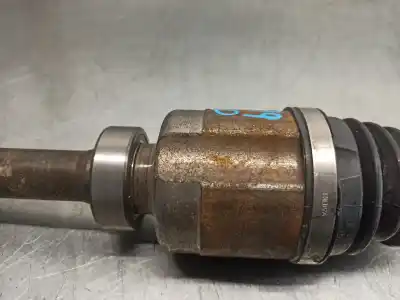 Автозапчастина б/у передня права трансмісія для dacia duster (hm_) 1.3 tce 130 4x4 (hmmf) посилання на oem iam 391006725r  