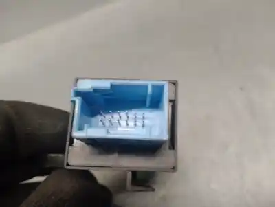 Second-hand car spare part relay for citroen c6 (td_) 2.7 hdi oem iam references 9657087180  