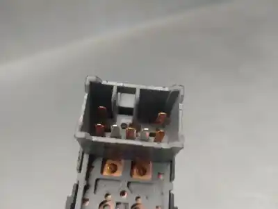 Автозапчасти б/у выключатель переднего правого окна за hyundai i20 ii (gb, ib) 1.2 ссылки oem iam 93580c8000  