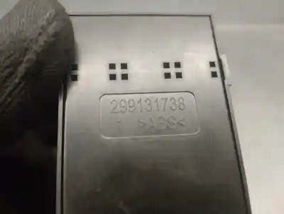 Автозапчастина б/у передні вікний вмикач для hyundai i20 ii (gb, ib) 1.2 посилання на oem iam 93570c8110  