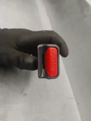 Автозапчасти б/у крюк для пояса за hyundai i20 ii (gb, ib) 1.2 ссылки oem iam 6274855  