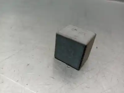Peça sobressalente para automóvel em segunda mão relé para automóvel por seat toledo ii (1m2) 1.9 tdi referências oem iam 141951253b  