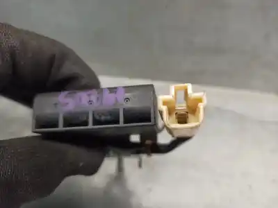 Second-hand car spare part sensor for toyota corolla (e15) 2.0 turbodiesel cat oem iam references 9098004199  