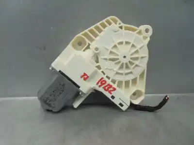 Автозапчастина б/у ДВИГ СКЛА ЗАДНЕ ЛІВО для AUDI A4 BERLINA (B8)  Посилання на OEM IAM 8K0959811A  