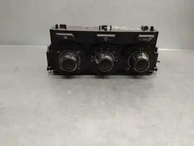 Peça sobressalente para automóvel em segunda mão comando de sofagem (chauffage / ar condicionado)  por citroen c3 ii (sc_) 1.2 vti 82 referências oem iam 9675400180  