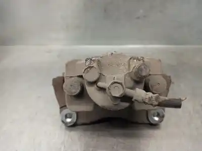 Автозапчасти б/у передний правый тормозной суппорт за toyota yaris (_p13_) 1.5 hybrid (nhp130_) ссылки oem iam 477300d200  