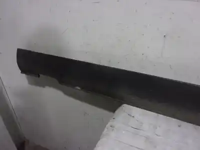 Автозапчастина б/у бічна сподниця для kia stonic (yb) 1.0 t-gdi посилання на oem iam 87753h8400  