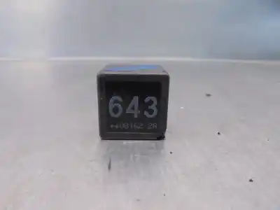 Peça sobressalente para automóvel em segunda mão relé para automóvel por audi a4 berlina (b8) 2.0 16v tdi referências oem iam 8k0951253