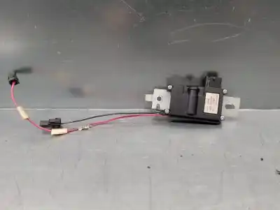 Second-hand car spare part antenna for chrysler 300 c 3.0 crd cat oem iam references 05081032af