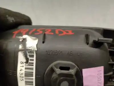 Second-hand car spare part interior left front handle for chrysler 300 c 3.0 crd cat oem iam references 1070391ab  