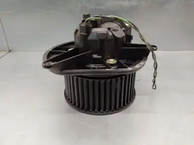 Pièce détachée automobile d'occasion MOTEUR DE CHAUFFAGE pour JEEP GR. CHEROKEE (WH)  Références OEM IAM 68020234AA  939740F