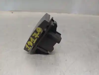 Second-hand car spare part hazard warning lights for ford focus c-max (cap) 1.6 tdci cat oem iam references 3m5113a350ab  