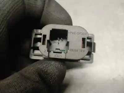 Second-hand car spare part hazard warning lights for ford focus c-max (cap) 1.6 tdci cat oem iam references 3m5113a350ab  
