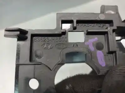 Автозапчасти б/у внутренняя задняя правая ручка за kia stonic (yb) 1.0 t-gdi ссылки oem iam 83623h8500  