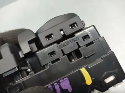 Автозапчастина б/у управління дзеркалами для kia stonic (yb) 1.0 t-gdi посилання на oem iam 4d64801160  