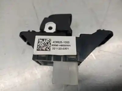 Автозапчастина б/у управління склами задніх правіх для kia stonic (yb) 1.0 t-gdi посилання на oem iam 4d65251000  