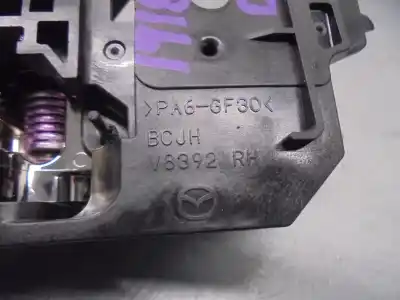 Second-hand car spare part interior right front handle for mazda 3 berlina (bp) evolution oem iam references bcjhv8392  