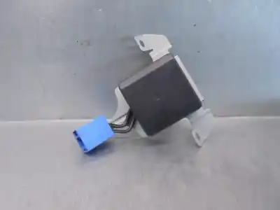 Pezzo di ricambio per auto di seconda mano antenna per mazda 3 berlina (bp) evolution riferimenti oem iam bdmd66t30