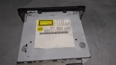 Peça sobressalente para automóvel em segunda mão sistema de áudio / rádio cd por audi a3 (8p) 1.9 tdi ambiente referências oem iam 8p0035186s  