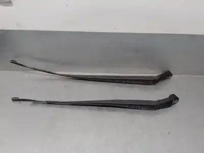 Second-hand car spare part front right windshield wiper arm for toyota corolla (e15) 2.0 turbodiesel cat oem iam references 8521112520