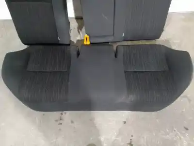 Second-hand car spare part rear seats for toyota corolla (e15) 2.0 turbodiesel cat oem iam references 4864608