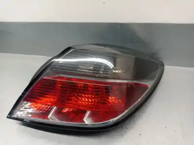 Pezzo di ricambio per auto di seconda mano LUCI POSTERIORI DESTRA per OPEL ASTRA GTC  Riferimenti OEM IAM 24451834  