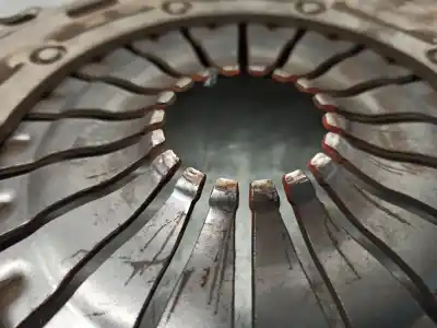 Автозапчастина б/у комплект зцеплення для seat leon (5f1) 1.4 16v tsi посилання на oem iam 04e141026b  