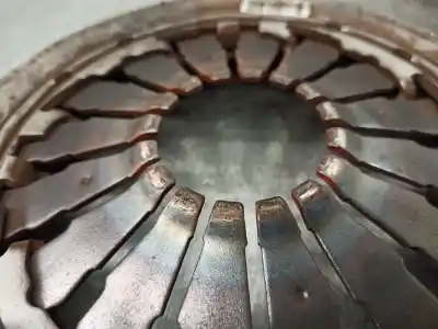 Second-hand car spare part clutch kit for opel corsa e business oem iam references 55572383  9223223