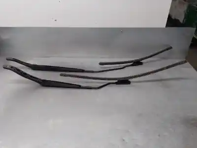 Second-hand car spare part front right windshield wiper arm for renault megane iv sedán 1.5 dci 110 oem iam references 288819391r