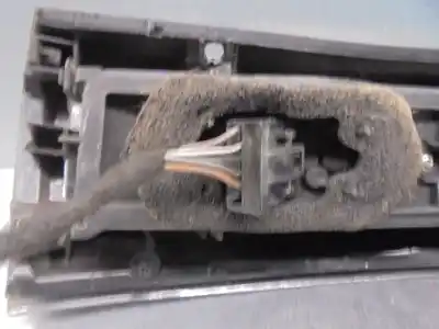 Pezzo di ricambio per auto di seconda mano lampada posteriore sinistra per opel meriva 1.3 16v cdti riferimenti oem iam 89315839  89315839