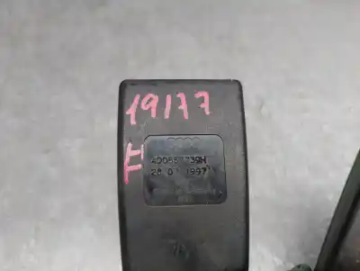 Автозапчасти б/у крюк для пояса за audi a8 (d2) 4.2 quattro ссылки oem iam 4d0857739h  