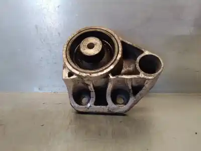 Second-hand car spare part engine support for audi a8 (d2) 4.2 quattro oem iam references 4d0599133d