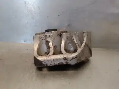 Second-hand car spare part engine support for audi a8 (d2) 4.2 quattro oem iam references 4d0599133d  4d0599133d