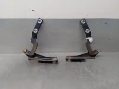 Second-hand car spare part bonnet hinge for audi a8 (d2) 4.2 quattro oem iam references 4d0823302c