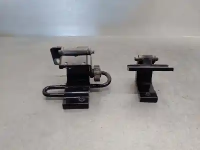 Second-hand car spare part hinge for audi a8 (d2) 4.2 quattro oem iam references 4d0833401