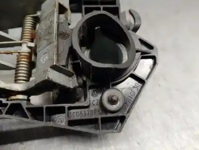 Автозапчасти б/у задняя правая наружная ручка за volkswagen passat b6 variant (3c5) 2.0 tdi ссылки oem iam 3c0837886j  