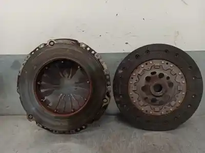 Second-hand car spare part clutch kit for seat toledo (1l) 1.9 tdi oem iam references 074141025b   Second-hand car spare part clutch kit for seat toledo (1l) 1.9 tdi oem iam references 074141025b