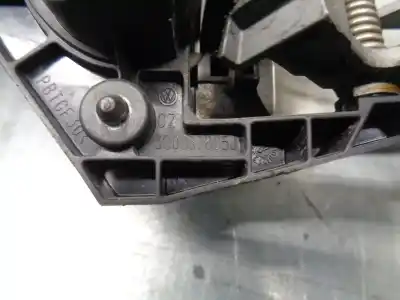 Автозапчастина б/у завнішня ручка задня ліва для volkswagen passat b6 variant (3c5) 2.0 tdi посилання на oem iam 3c0837885j  