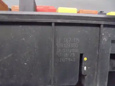 Second-hand car spare part fuse box unit for saab 9-3 combi (e50) 1.9 d oem iam references 12767115  519109300