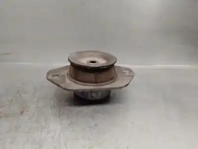 Second-hand car spare part engine support for renault trafic combi (ab 4.01) 2.0 dci diesel cat oem iam references 8200065989  