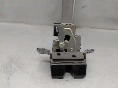 Second-hand car spare part trunk lock for hyundai i30 (fd) 1.4 oem iam references 812302l000  