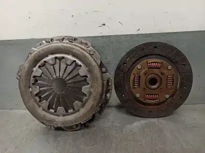 Second-hand car spare part clutch kit for citroen saxo 1.4 sx oem iam references 205294  classicclc022