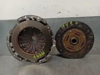 Second-hand car spare part clutch kit for citroen saxo 1.4 sx oem iam references 205294  classicclc022