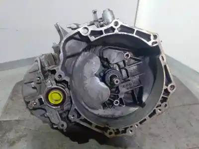 Second-hand car spare part gearbox for opel astra h sedán (a04) 1.7 cdti (l69) oem iam references m32017d1 5700333 